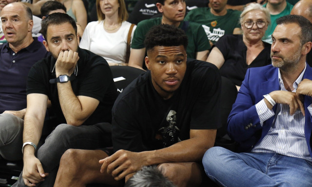 Ο Γιάννης Αντετοκούνμπο αποχαιρέτησε τον Πάρη Δερμάνη