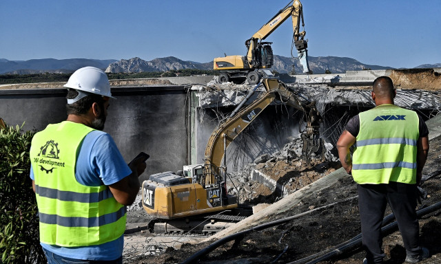 Τι υποστηρίζει ο οδηγός του βυτιοφόρου που προκάλεσε χάος στην Εθνική Οδό Αθηνών – Κορίνθου