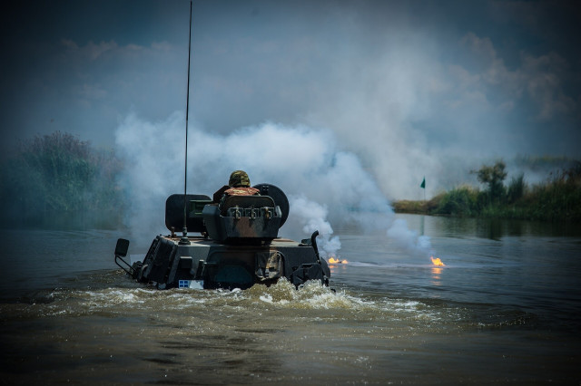 «RIVER ROUTE» στον Έβρο: Εντυπωσιακές εικόνες από τη μεγάλη άσκηση με πλωτά μέσα