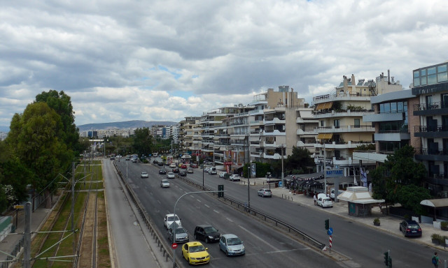 Μηχανική βλάβη σε λεωφορείο στην Ποσειδώνος - Αυξημένη κίνηση