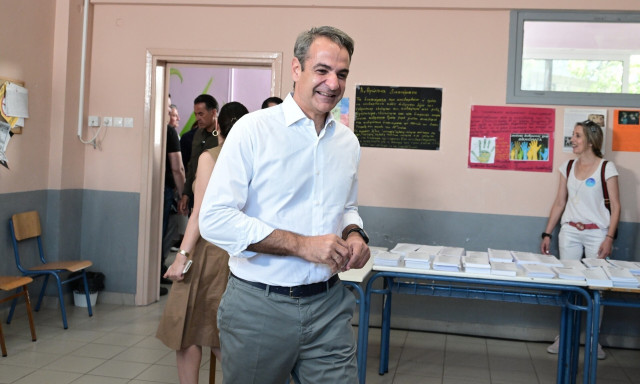 Ο Κυριάκος Μητσοτάκης ψήφισε στην Κηφισιά - «Ψηφίζουμε για ισχυρή Ελλάδα σε ισχυρή Ευρώπη»