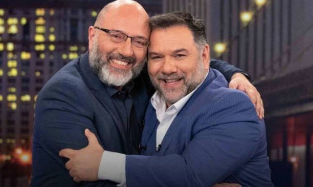 Γρηγόρης Αρναούτογλου: Το μήνυμα στήριξης στον αδελφό του, για την υποψηφιότητά του στις Ευρωεκλογές