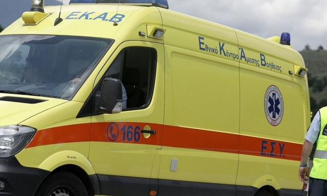 Θεσσαλονίκη: Τροχαίο με τρία αυτοκίνητα και μία μοτοσικλέτα – Ένας σοβαρά τραυματίας