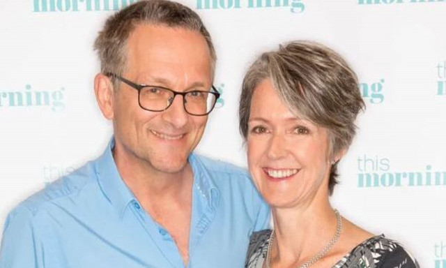 Μάικλ Μόσλεϊ: «Έχασα τον υπέροχο, αστείο, ευγενικό σύζυγό μου» - Το αντίο από την αγαπημένη του