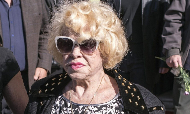 Καίτη Γκρέυ: Εξώδικο της οικογένειας της τραγουδίστριας για την ταινία του Στέλιου Καζαντζίδη