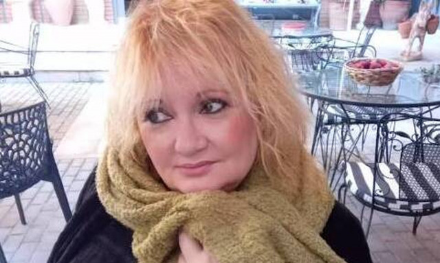 Καίτη Φίνου: Σάπισαν όλα τα δόντια μου και έπεσαν τα μαλλιά μου με τον κορονοϊό