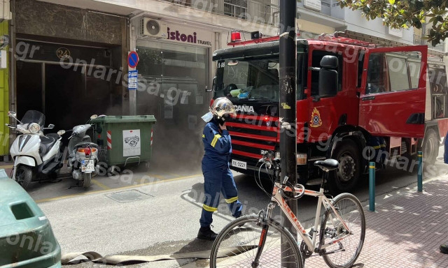 Αναστάτωση στη Λάρισα: Συναγερμός για φωτιά σε διαμέρισμα – Γυναίκα απεγκλωβίστηκε από μπαλκόνι