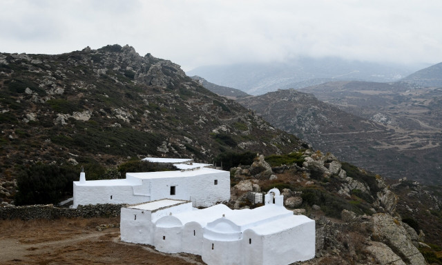 Αμοργός: Θρίλερ με την εξαφάνιση Αμερικανού τουρίστα - Τα κινητά θα δείξουν πού μπορεί να βρίσκεται