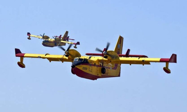 Κύπρος: Με δύο Canadair συνδράμει η Ελλάδα στις μεγάλες πυρκαγιές στην Πάφο