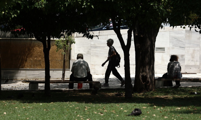 Καύσωνας: Τα 10 μέτρα για την προστασία των εργαζομένων από τη θερμική καταπόνηση