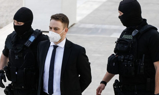 Μπάμπης Αναγνωστόπουλος: Δεν έχει δικαίωμα ακόμα να ασκήσει αναίρεση της απόφασης για τη δολοφονία