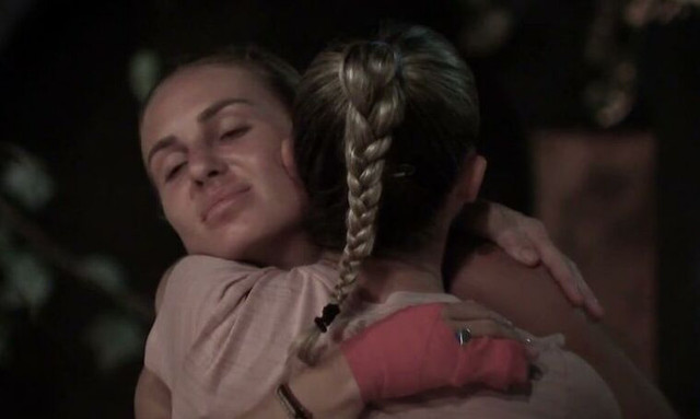 Survivor 2024: Νέος τραυματισμός για τη Δαλάκα - Προβληματισμένοι οι παίκτες με τη συμπεριφορά της