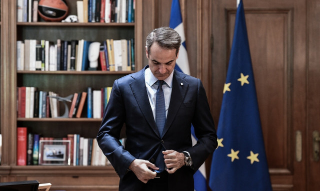 Ντόμινο εξελίξεων στην κυβέρνηση: Το «φαινόμενο της πεταλούδας» με τον ανασχηματισμό