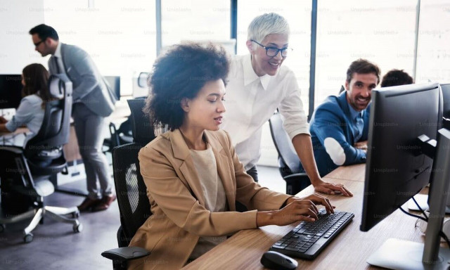 Εργασιακοί παράδεισοι: Ποιες είναι οι χώρες με τους πιο χαρούμενους εργαζόμενους στον κόσμο