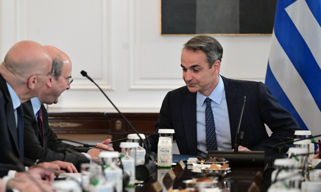 Ανασχηματισμός: Οι... γκέλες και τα νέα ονόματα - Ποιος πάει πού