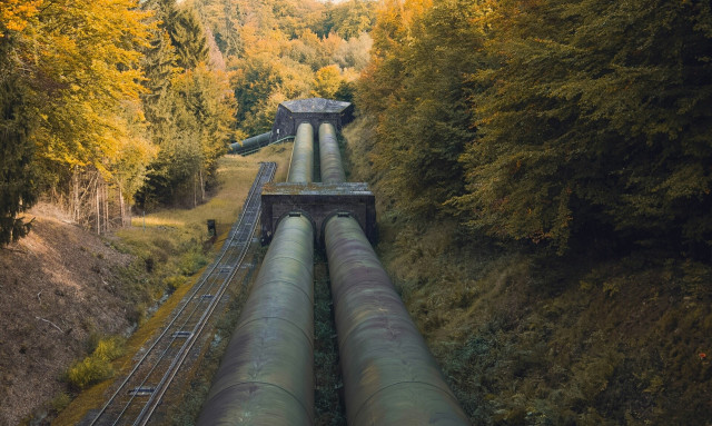 Το κόλπο γκρόσο των Σκοπίων για να…τουμπάρει Αθήνα και Ουάσιγκτον περνάει από τα ενεργειακά