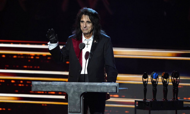 Ο Άλις Κούπερ… τρολάρει - Ξεκίνησε τη νέα του εκστρατεία για την προεδρία των ΗΠΑ