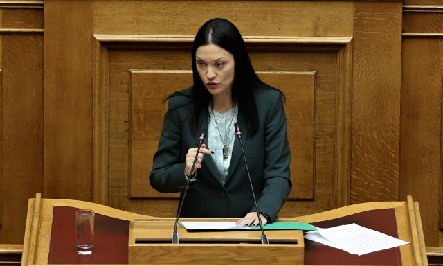 ΠΑΣΟΚ – Γιαννακοπούλου: «Φταίνε οι πολιτικές μας, αλλά τίθεται και ζήτημα ηγεσίας»