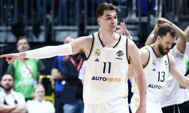 Marca: «Υπέγραψε στην Μπαρτσελόνα για 4 χρόνια ο Χεζόνια»!