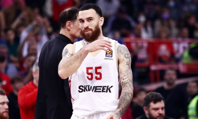 Ο Μάικ Τζέιμς μένει στη Μονακό για τρία ακόμα χρόνια