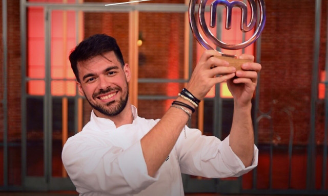 MasterChef: Ποιος είναι ο μεγάλος νικητής Λευτέρης Ζαφειρόπουλος