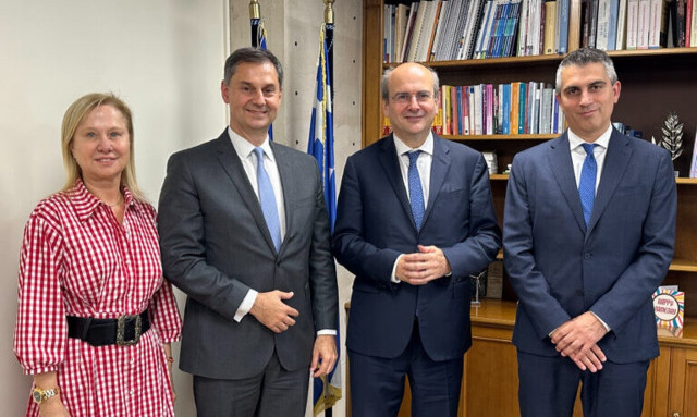 Χρίστος Δήμας: Ανέλαβε υφυπουργός Εθνικής Οικονομίας και Οικονομικών