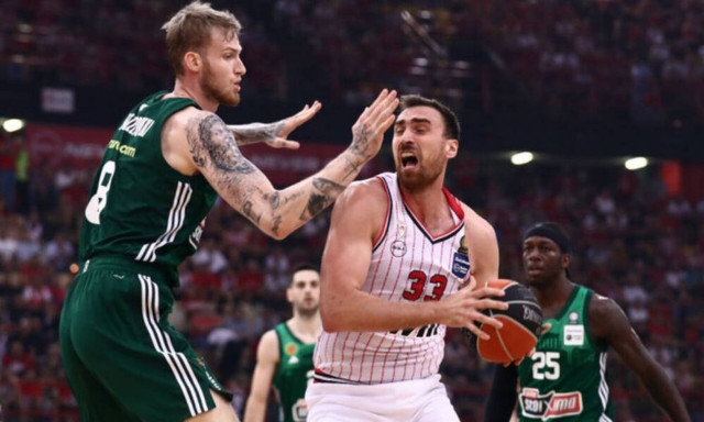 Με Μπαλτσερόφσκι ο Παναθηναϊκός με τους γνωστούς δώδεκα ο Ολυμπιακός - Οι δωδεκάδες του Game 5