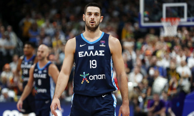 Εθνική Ελλάδας: Δεν θα αγωνιστεί στο Προολυμπιακό ο Παπαπέτρου – «Πρέπει να ακούσω το σώμα μου»