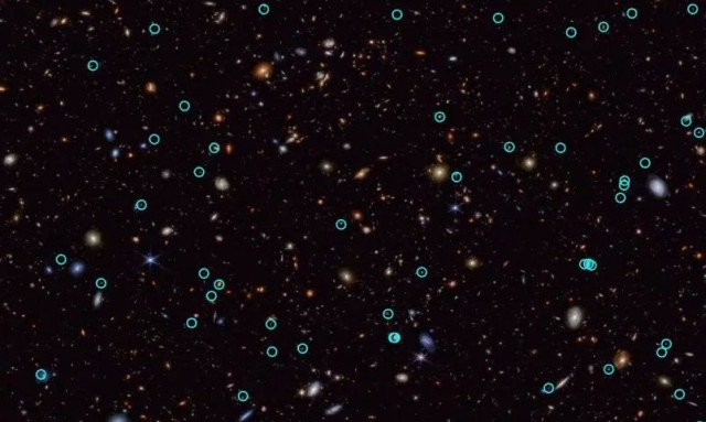 Το διαστημικό τηλεσκόπιο James Webb εντόπισε έναν απίστευτο αριθμό σουπερνόβα στο πρώιμο σύμπαν