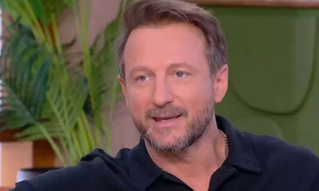 Κώστας Καραφώτης: Πέρασαν τρεις εβδομάδες από τον γάμο - Δεν μου φάνηκε καθόλου