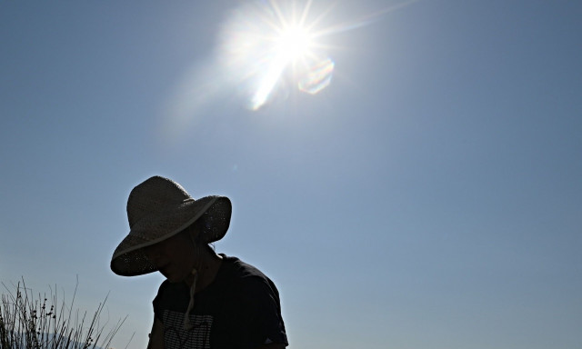 Καιρός: Θα μείνει στην ιστορία το φετινό καλοκαίρι - Τι «βλέπουν» οι μετεωρολόγοι