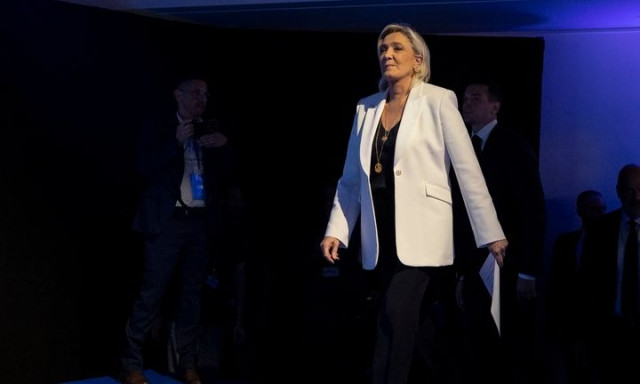 Μακρόν-Λεπέν: Δύο ξένοι στην εξουσία-«Απλώς θα υπάρξει συγκατοίκηση», σημειώνει η Γαλλίδα πολιτικός