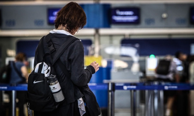 Πτήσεις: Αλλαγές στους κανόνες για τις χειραποσκευές - Τι θα ισχύει