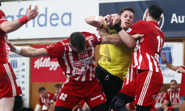 Ολυμπιακός – ΑΕΚ: Ώρα στέψης στη Handball Premier | Πού θα δείτε το Game 5