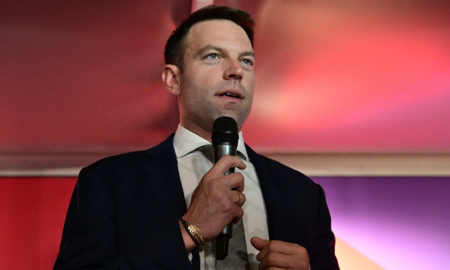 Ο Στέφανος Κασσελάκης αύριο στο Ινστιτούτου Αλέξη Τσίπρα