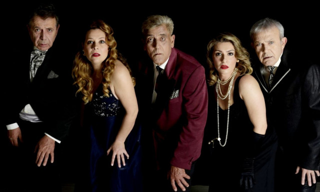 «Έγκλημα στον κήπο;» με απίστευτες κωμικές καταστάσεις