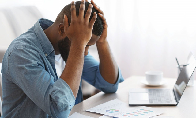 Burnout: Η υβριδική εργασία μειώνει σημαντικά τα συμπτώματα επαγγελματικής εξουθένωσης