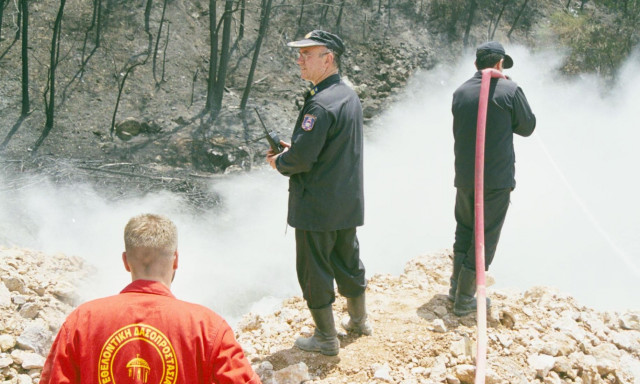 Καιρός: Πύρινη απειλή μελτέμια και ζέστη -Τι είναι το φαινόμενο «hot dry windy»