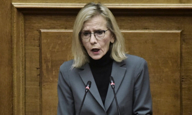 ΣΥΡΙΖΑ: Τι απαντά η τομεάρχης Εσωτερικών για την απόλυση Θεοχαρόπουλου