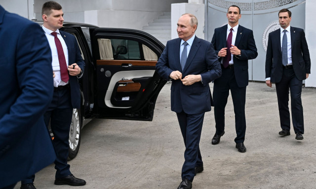 Ο Βλαντιμίρ Πούτιν έφθασε στη Βόρεια Κορέα – Θα συναντηθεί με τον Κιμ Γιονγκ Ουν