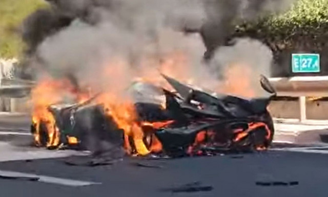 H Koenigsegg ειδοποίησε τους κατόχους Jesko να μην τα οδηγούν