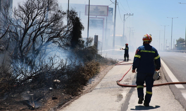 Αποκαταστάθηκε η κυκλοφορία στο Μαρκόπουλο - Πού παραμένει κλειστή η λεωφόρος Βάρης-Κορωπίου