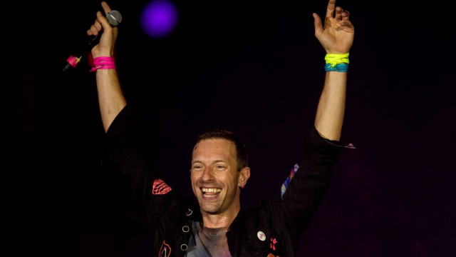 Ο νέος δίσκος των Coldplay θα κατασκευαστεί από παλιά πλαστικά μπουκάλια