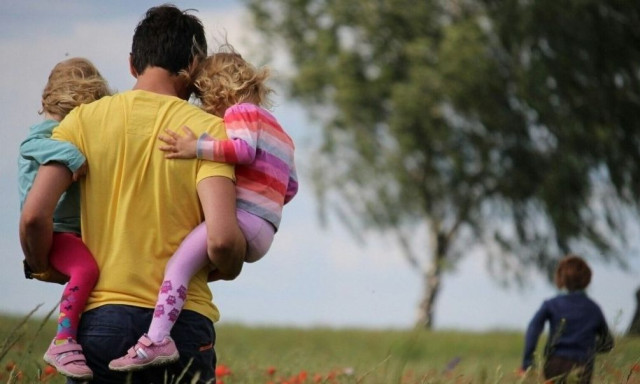 Επίδομα παιδιού Α21: Ανοικτή η πλατφόρμα για αιτήσεις - Πότε πληρώνονται οι δικαιούχοι