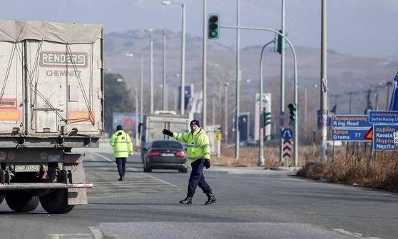 Έβρος: Ουρές επτά χιλιομέτρων με Τούρκους τουρίστες- Έρχονται διακοπές  στην Ελλάδα για το Μπαϊράμι