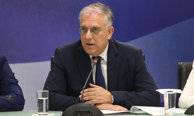 Θεοδωρικάκος για την αποκατάσταση της Δημοκρατίας: «Η Ελλάδα μπροστά στις προκλήσεις της εποχής»