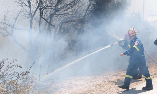 Φωτιά στα Καλάβρυτα: Συνελήφθη ένας άνδρας