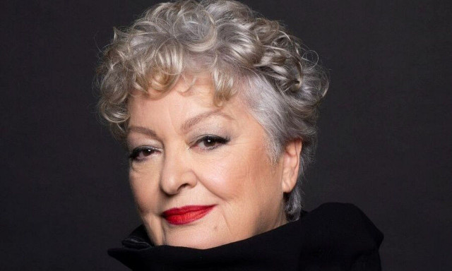 Τάνια Τσανακλίδου: Ζωντανά στο Θέατρο Δάσους