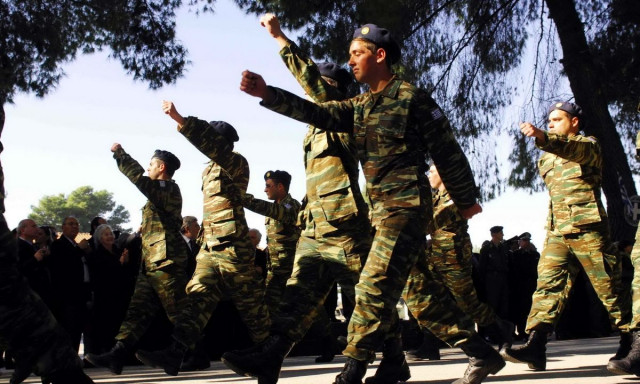 Πρόσκληση για κατάταξη στο Στρατό Ξηράς με την 2024 Δ'/ΕΣΣΟ - Όλες οι πληροφορίες