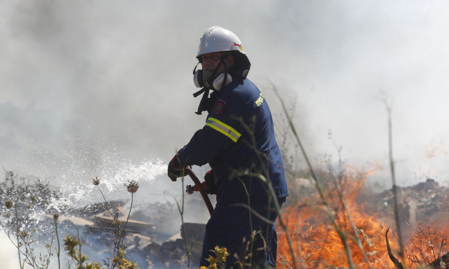 Φωτιές: Μάχη με τις φλόγες για την Πυροσβεστική - Μεγάλα μέτωπα σε Κερατέα, Αργολίδα και Αρκαδία
